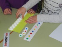 Máquina de los tapones autocorrgible